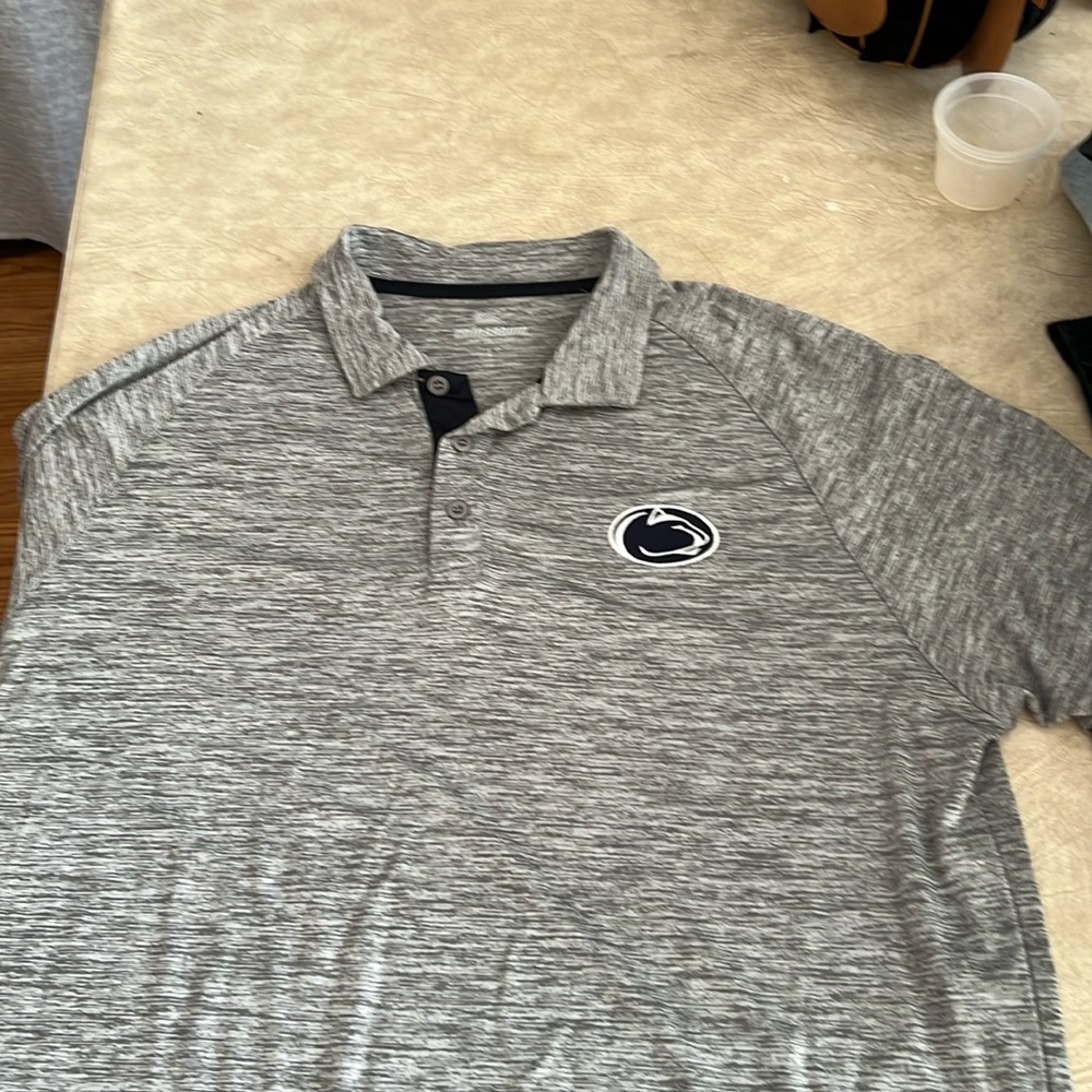 Men’s large Penn State polo